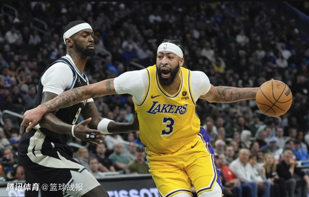 雄鹿擒国王,字母哥大号三双的简单介绍 雄鹿擒国王,字母哥大号三双的简单介绍