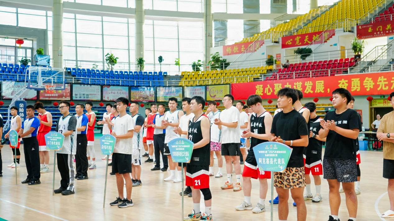 包含赛事节奏快速,球员们挥洒汗水奋战的词条 包含赛事节奏快速,球员们挥洒汗水奋战的词条